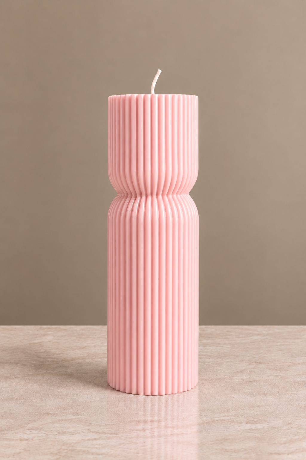 HUSH Sculpt Pilari kynttilä pitkä